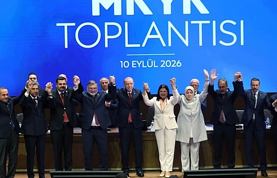 AK Parti'ye 4 Belediye Başkanı daha katıldı