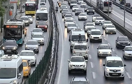 Akaryakıta çifte zam