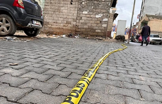 Araba Hırsıyla Baba Katili Oldu!