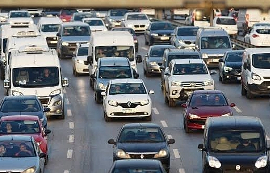 Araç sahipleri dikkat: Akaryakıta çifte zam geliyor