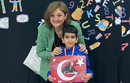 Arda Doruk'un İlk Karne Heyecanı