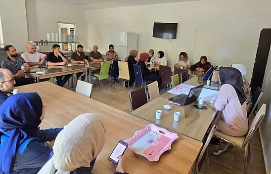 Arıcak'ta kadına yönelik şiddetle mücadele için eğitim düzenlendi