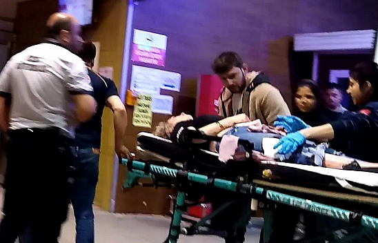 Ayrıldığı Eşini Sokak Ortasında Bıçakladı!