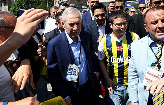 Aziz Yıldırım Cephesinden Teknik Direktör ve Transfer Mesajı