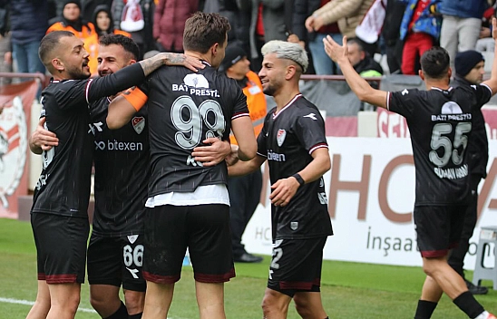 Bahattin coşuyor, coşturuyor