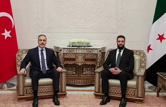 Bakan fidan, Suriye'deki yeni yönetimin lideri Şara ile Şam'da görüştü