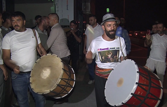 Başkan Kaya'ya Davullu Karşılama!