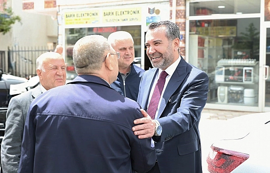 Başkan Şerifoğulları asfaltlama çalışmalarını yerinde inceledi