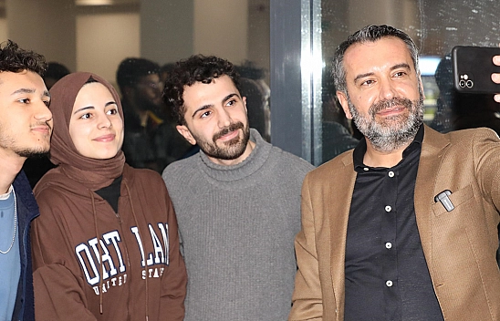 Başkan Şerifoğulları, Gençlerle Buluştu