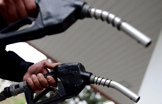 Benzin ve Motorine Dev Zam!