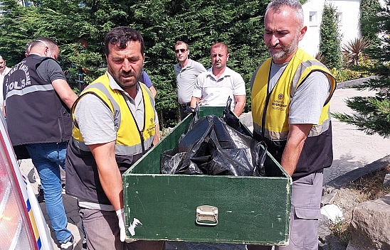 Bir Kişi Silah Vurulmuş Halde Ölü Bulundu