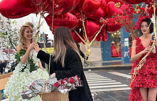 Bu Gelinlikleri Sadece Bugün Göreceksiniz