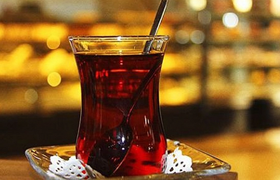 Canan Karatay Uyardı: Yemekten Sonra Çay İçenler Dikkat!