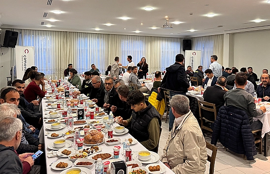 Çimentaş Elazığ fabrikasında geleneksel iftar yemeği