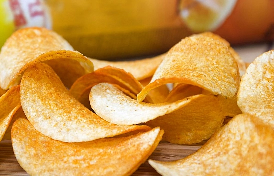 Cips, salam ve peynirde kademeli yasak başlıyor