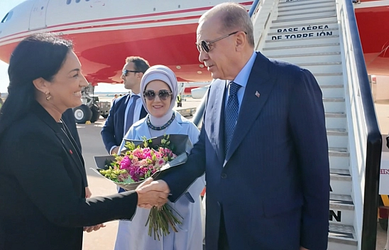 Cumhurbaşkanı Erdoğan'ı Madrid Büyükelçisi Hemşehrimiz Nüket Ezberci Karşıladı