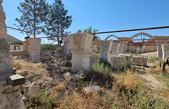 Darende'de 283 yıllık Yusufpaşa Camii 5 yıldır kapalı