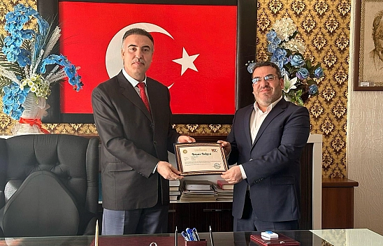 Deprem Bölgesinde Görev Yapan Din Görevlilerine Başarı Belgeleri Takdim Edildi