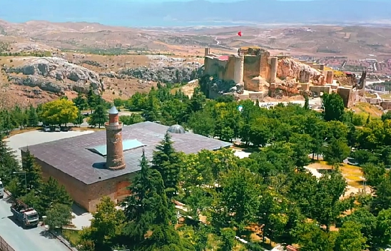 Elazığ'a binlerce turist çekiyor! Bu efsanesini çoğu kişi bilmiyor