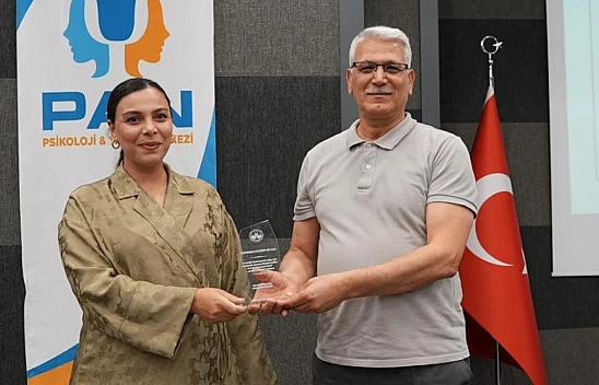 Elazığ Belediyesi, 'Güçlü Başlangıçlar' konulu seminer düzenledi