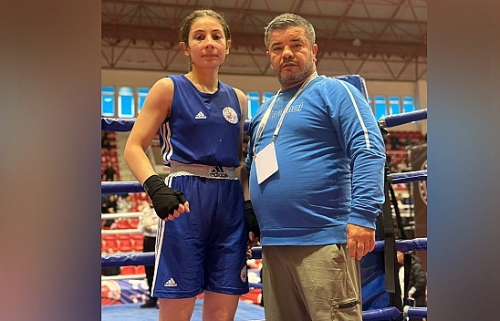 Elazığ Belediyespor boksörü Elif Naz, milli takım kampında