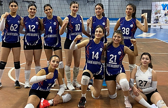 Elazığ Belediyespor Kadın Voleybol Takımı Şırnak deplasmanında farklı kazandı