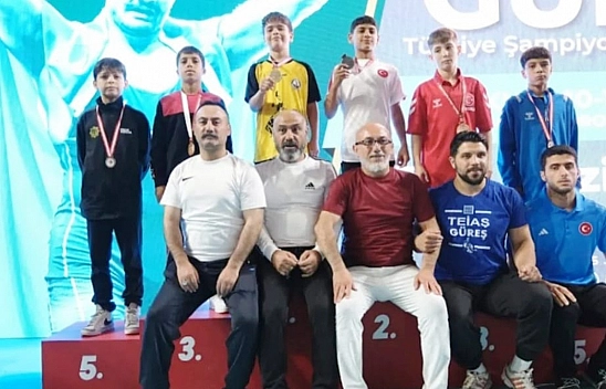 Elazığ Belediyespor kulübü sporcusu, Türkiye ikincisi oldu