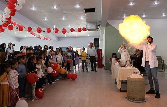 Elazığ Bilim Merkezi'nde 23 Nisan coşkusu