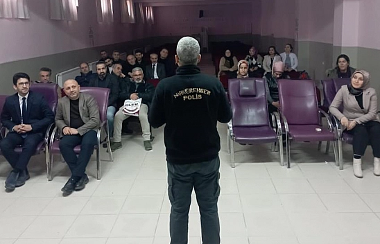 Elazığ'da 273 Kişiye 'Narkorehber' Eğitimi Verildi