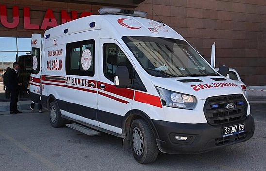 Elazığ'da 4 kişi zehirlendi!