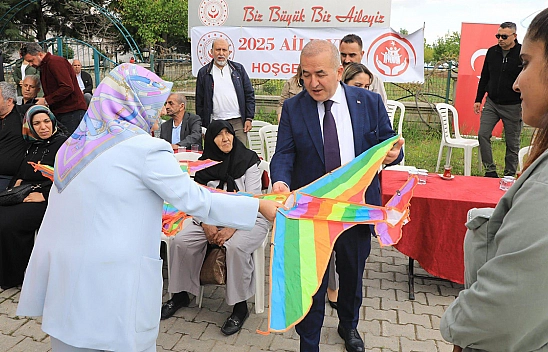 Elazığ'da 9. Geleneksel Uçurtma Şenliği