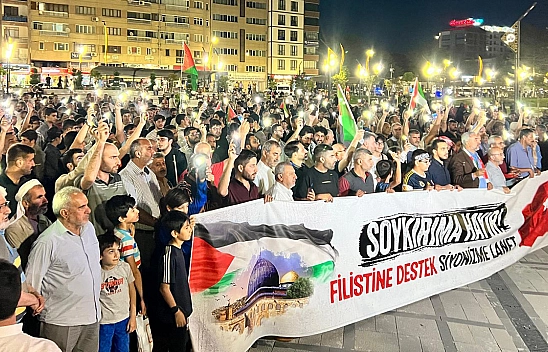 Elazığ'da Aksa'ya Gece Yürüyüşü