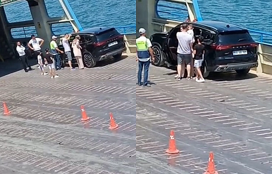 Elazığ'da Anahtar aracın içerisinde kalınca, çocuğa bir saat dil döktüler