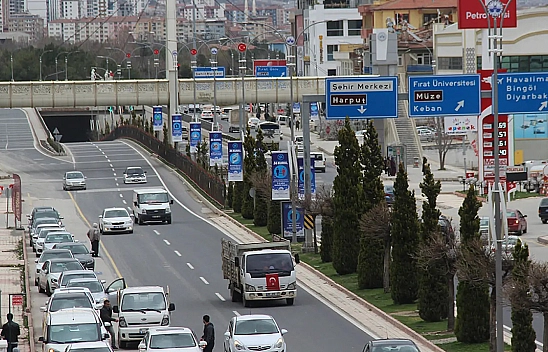 Elazığ'da araç almak isteyenler dikkat taşıt kredilerinde vade sınırı değişti