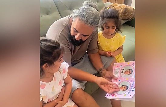 Elazığ'da babası isimlerini karıştırınca ikiz kızlarından tepki yağdı
