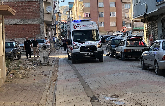 Elazığ'da Bıçaklı Kavga