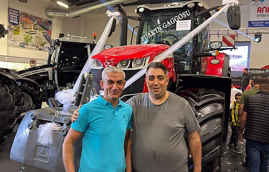 Elazığ'da bu traktörün fiyatı dudak uçuklattı