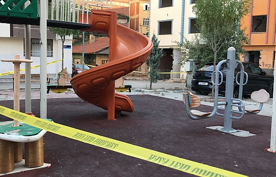 Elazığ'da Çocuk Oyun Parkında Silahlı Çatışma: 2 Gözaltı