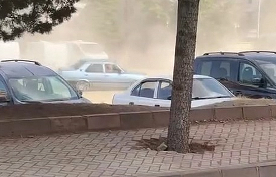 Elazığ'da drift yapan sürücü kameralara yakalandı