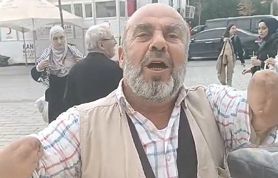 Elazığ'da Elleri Olmayan  Vatandaştan Gazze'ye Destek İmzası