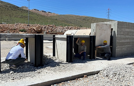 Elazığ'da enkazda arama ve kurtarma eğitimi devam ediyor