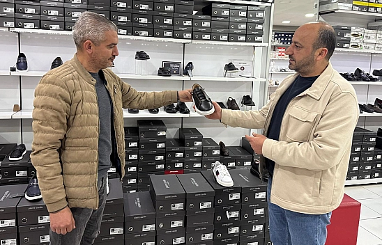 Elazığ'da esnaf son üç günü bekliyor