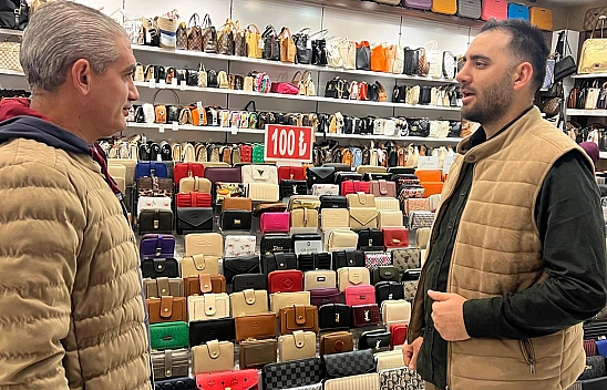 Elazığ'da esnaf yüzde 50 indirim yaptı kapış kapış satıldı