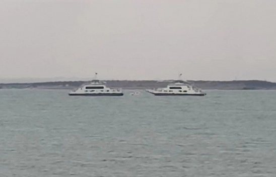 Elazığ'da Fırtınaya Feribot Halatı Dayanmadı