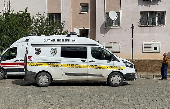 Elazığ'da Gece Camdan Düşen Yaşlı Adamın  Cansız Bedeni Sabah Fark Edildi