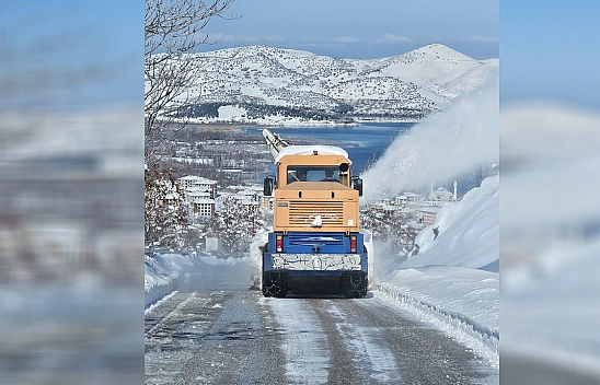 Elazığ'da hazar baba kayak merkezinin yolu ulaşıma açıldı