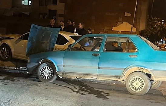 Elazığ'da iki otomobil çarpıştı: 1 yaralı