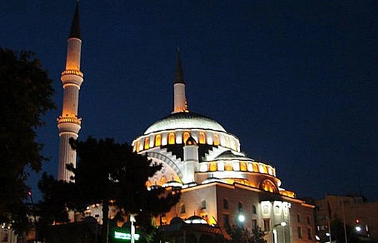 Elazığ'da ilk iftar ve sahur saatleri belli oldu!
