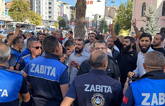 Elazığ'da izinsiz yürüyüş gerginliği