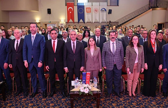 Elazığ'da 'Kadın ve Genç İstihdamın Desteklenmesi' Konferansının Kapanışı Gerçekleşti